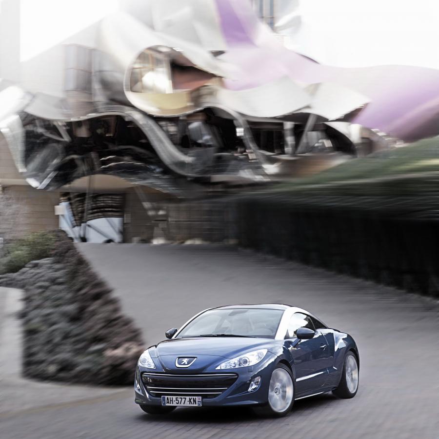  Peugeot RCZ 2009 года  (фото 32 из 100)